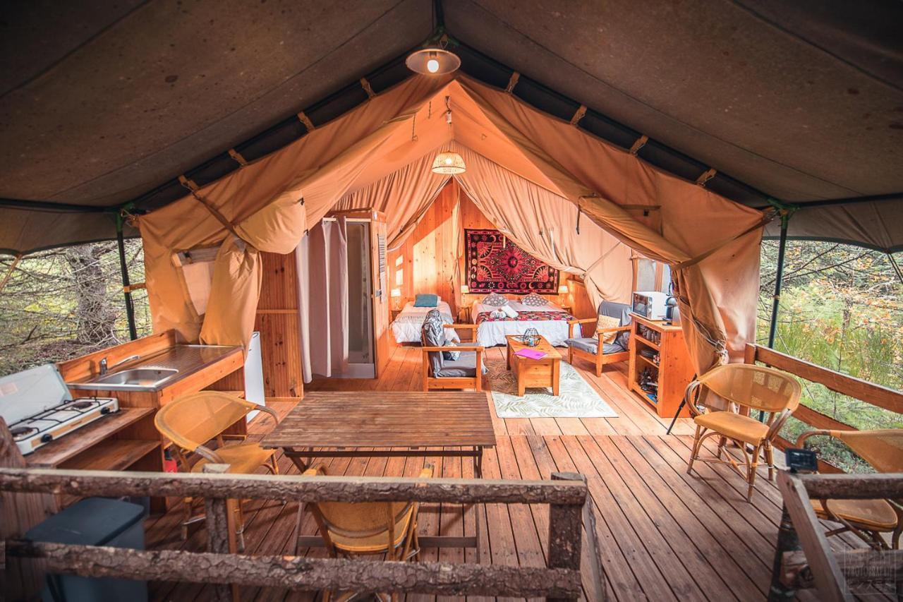 Domaine De La Vitarelle Glamping Villaniere المظهر الخارجي الصورة
