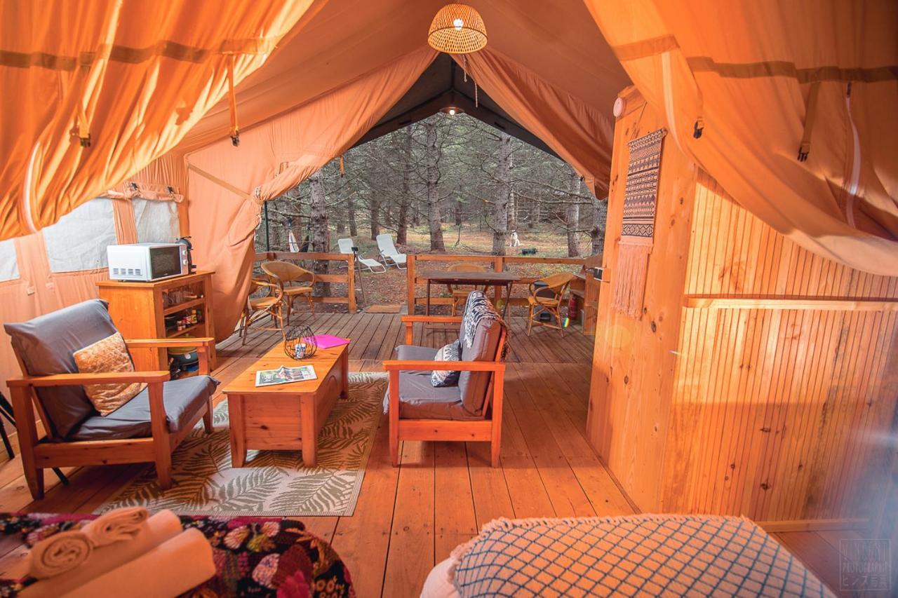 Domaine De La Vitarelle Glamping Villaniere المظهر الخارجي الصورة