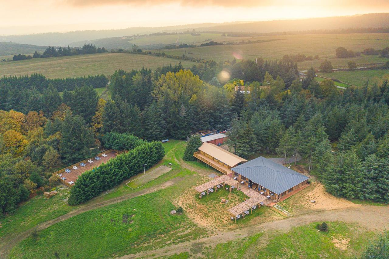 Domaine De La Vitarelle Glamping Villaniere المظهر الخارجي الصورة