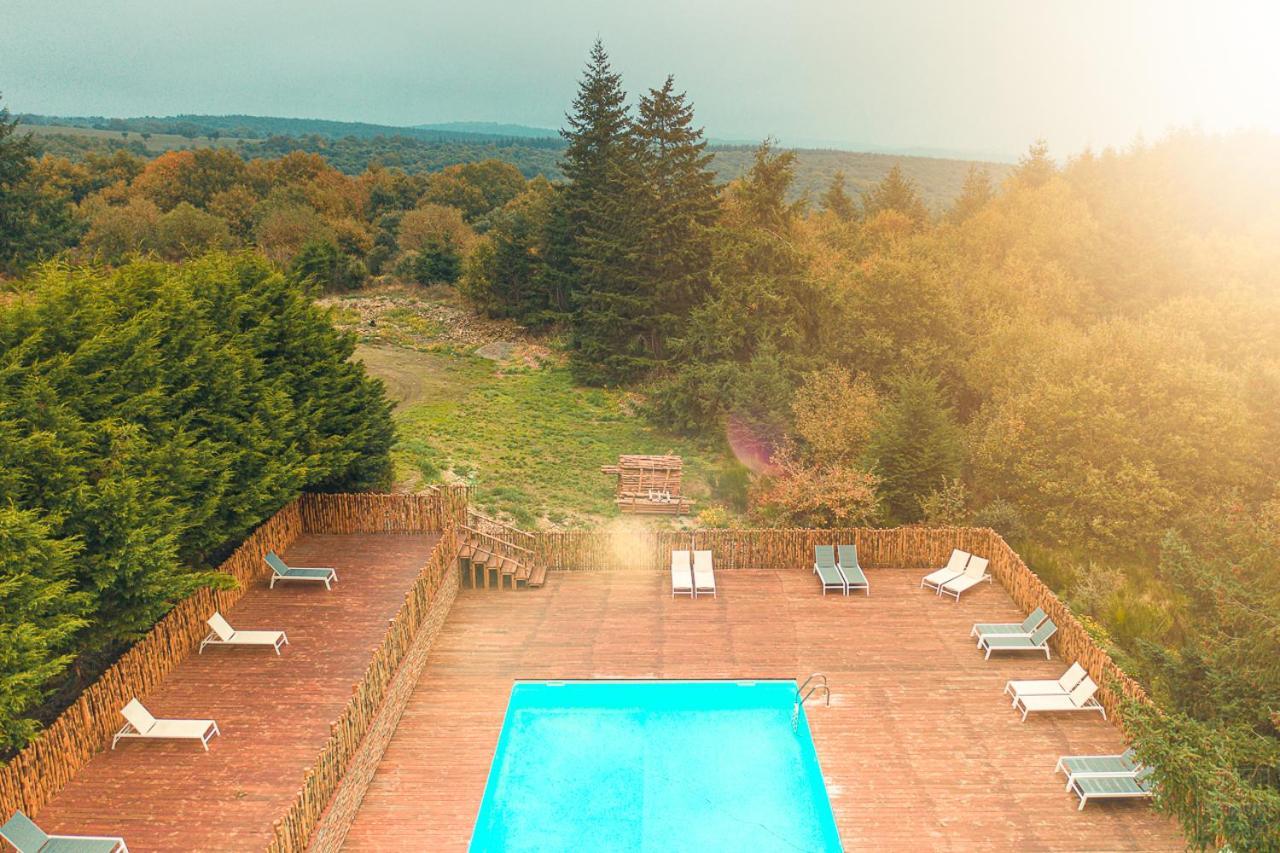 Domaine De La Vitarelle Glamping Villaniere المظهر الخارجي الصورة
