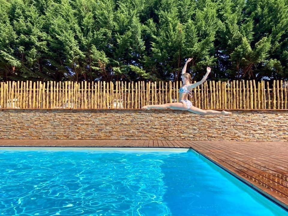 Domaine De La Vitarelle Glamping Villaniere المظهر الخارجي الصورة