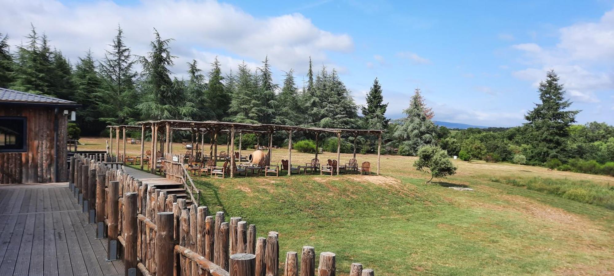Domaine De La Vitarelle Glamping Villaniere المظهر الخارجي الصورة