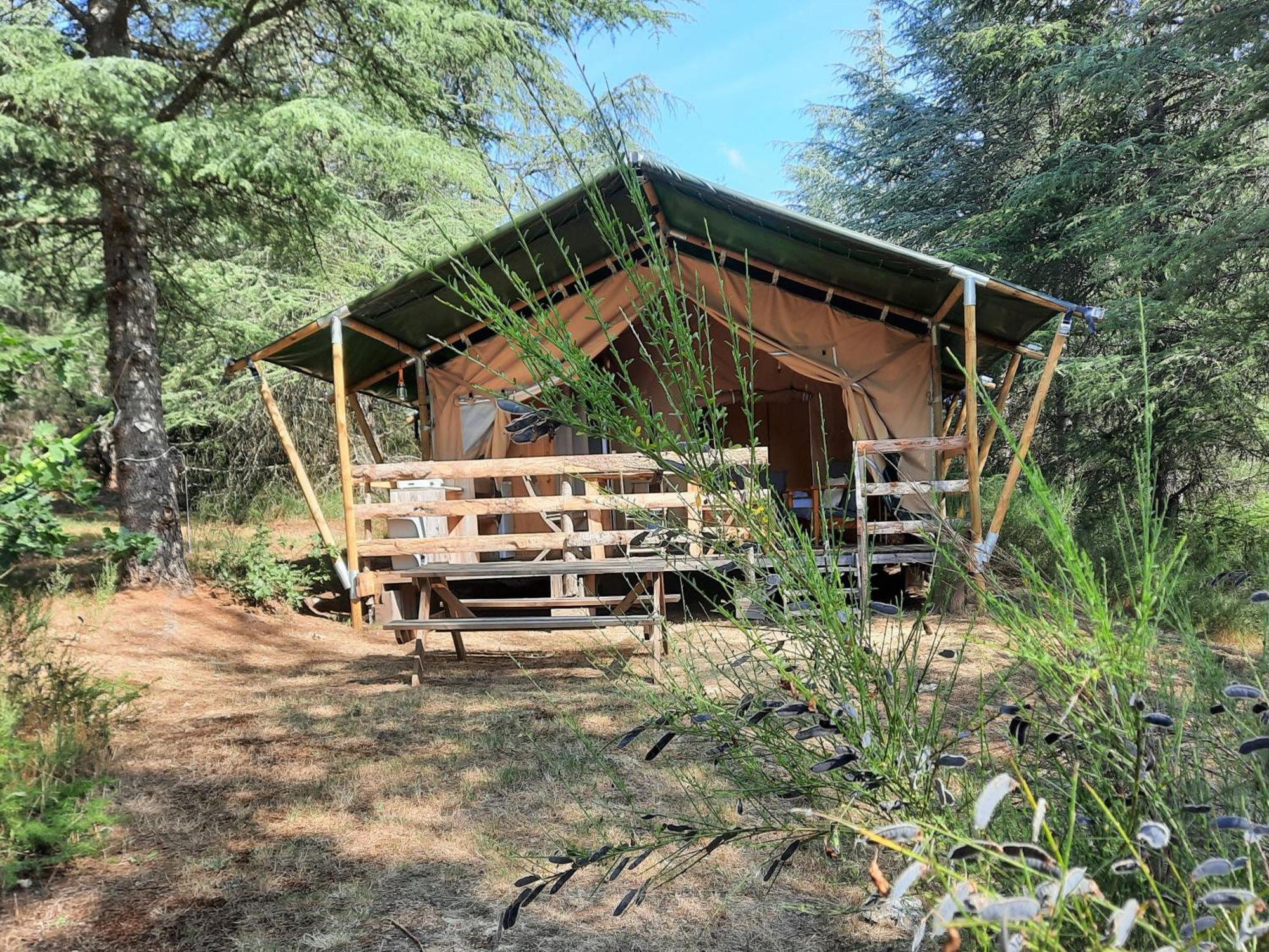 Domaine De La Vitarelle Glamping Villaniere المظهر الخارجي الصورة